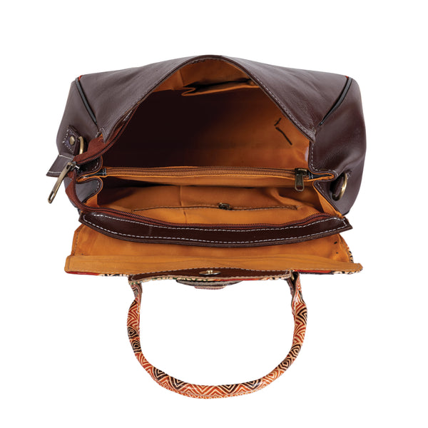 Shantiniketan Flap Handbag image 11