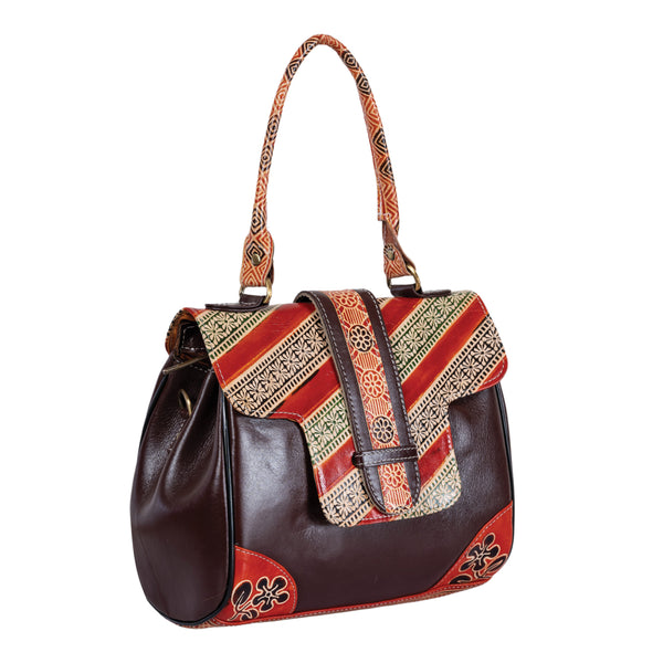 Shantiniketan Flap Handbag image 8